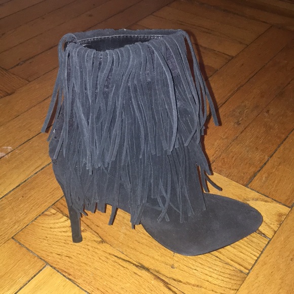 Zara suede fringe booties (Excellent condition) - Picture 2 of 3